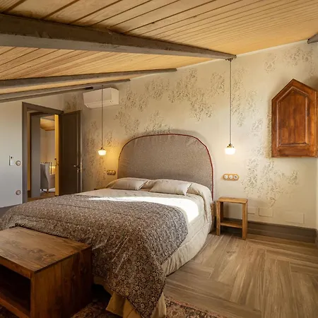 Holiday home Mas Falques Riudarenes